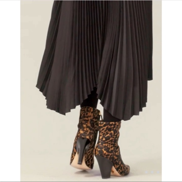 Tori Burch Lila Calf Hair Zip up Ankle Leopard Print Bootie - Picture 5 of 9